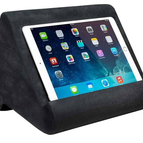 Other - Black Tablet Stand for Electronics- Pillow Pad Deluxe